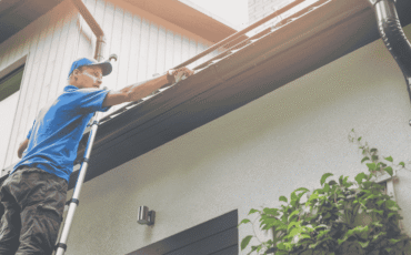 gutter cleaning in Maple Ridge